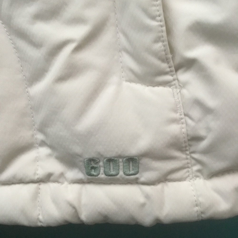 The North Face 600 Women's Ivory Quilted Goose Down Vest Small - Picture 4 of 4